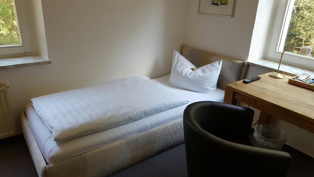 Hotel Bergische Schweiz 벨베르트 외부 사진