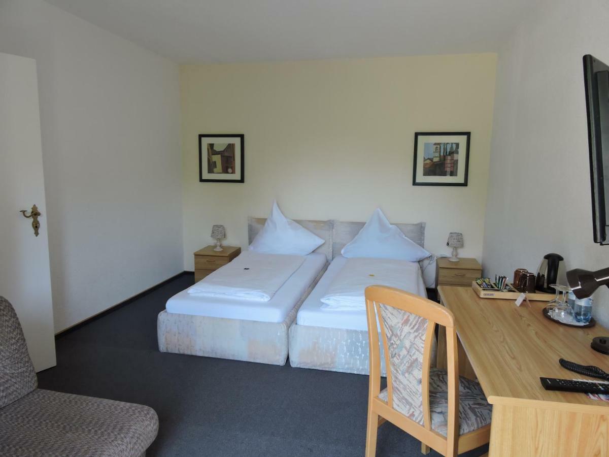 Hotel Bergische Schweiz 벨베르트 외부 사진