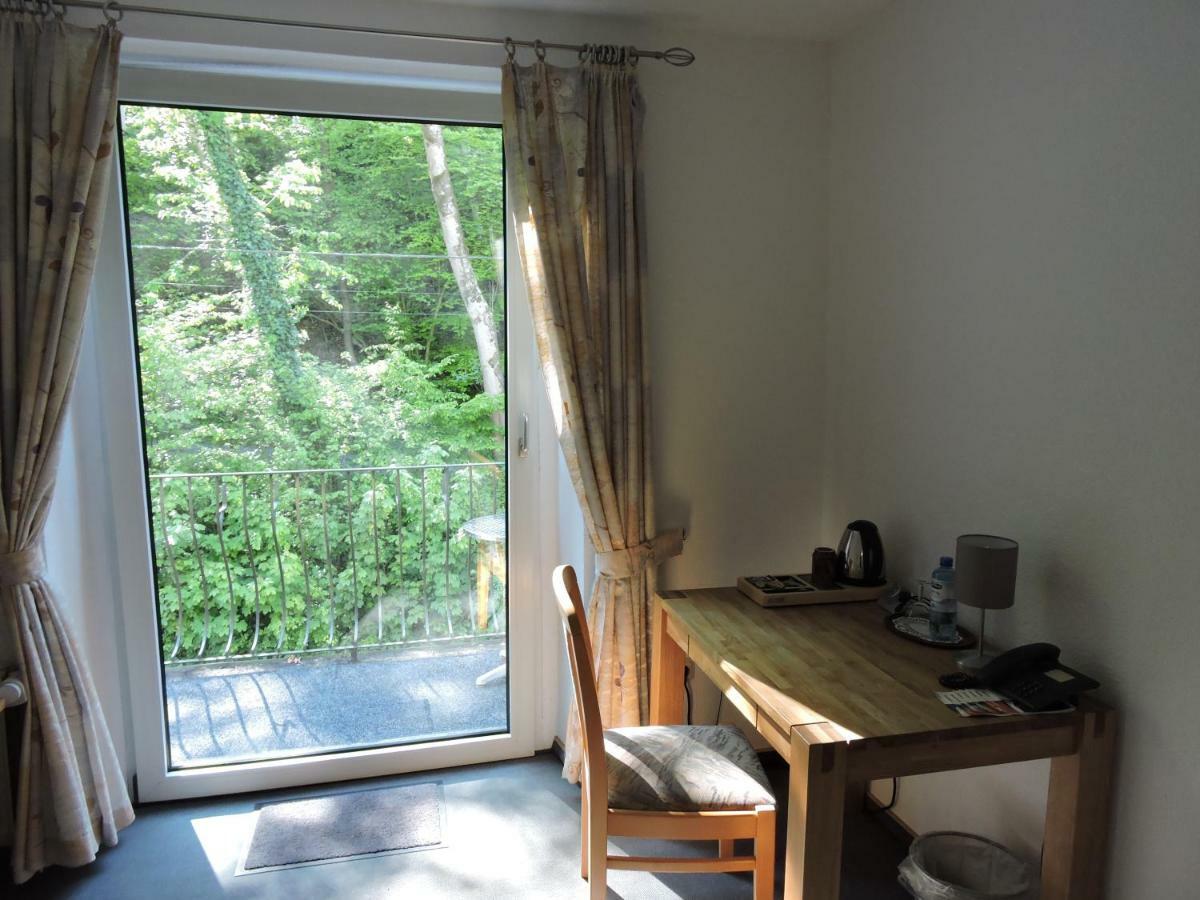 Hotel Bergische Schweiz 벨베르트 외부 사진